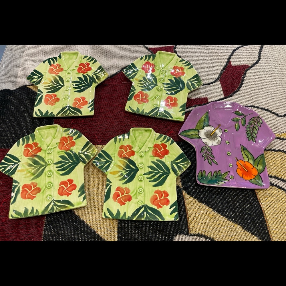 Set of 5 Dennis East 8 Inch Hawaiian Shirt Plates